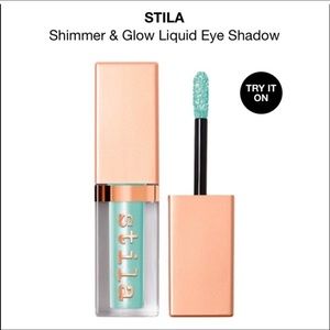 STILA shimmer and glow eyeshadow in shade freedom